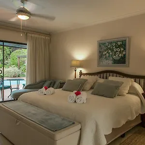 Majorca House 3* Somerset West