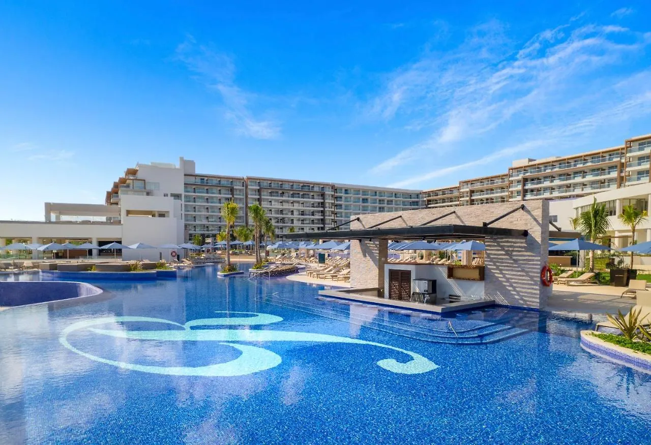 Royalton Splash Riviera Cancun, An Autograph Collection All-Inclusive Resort location