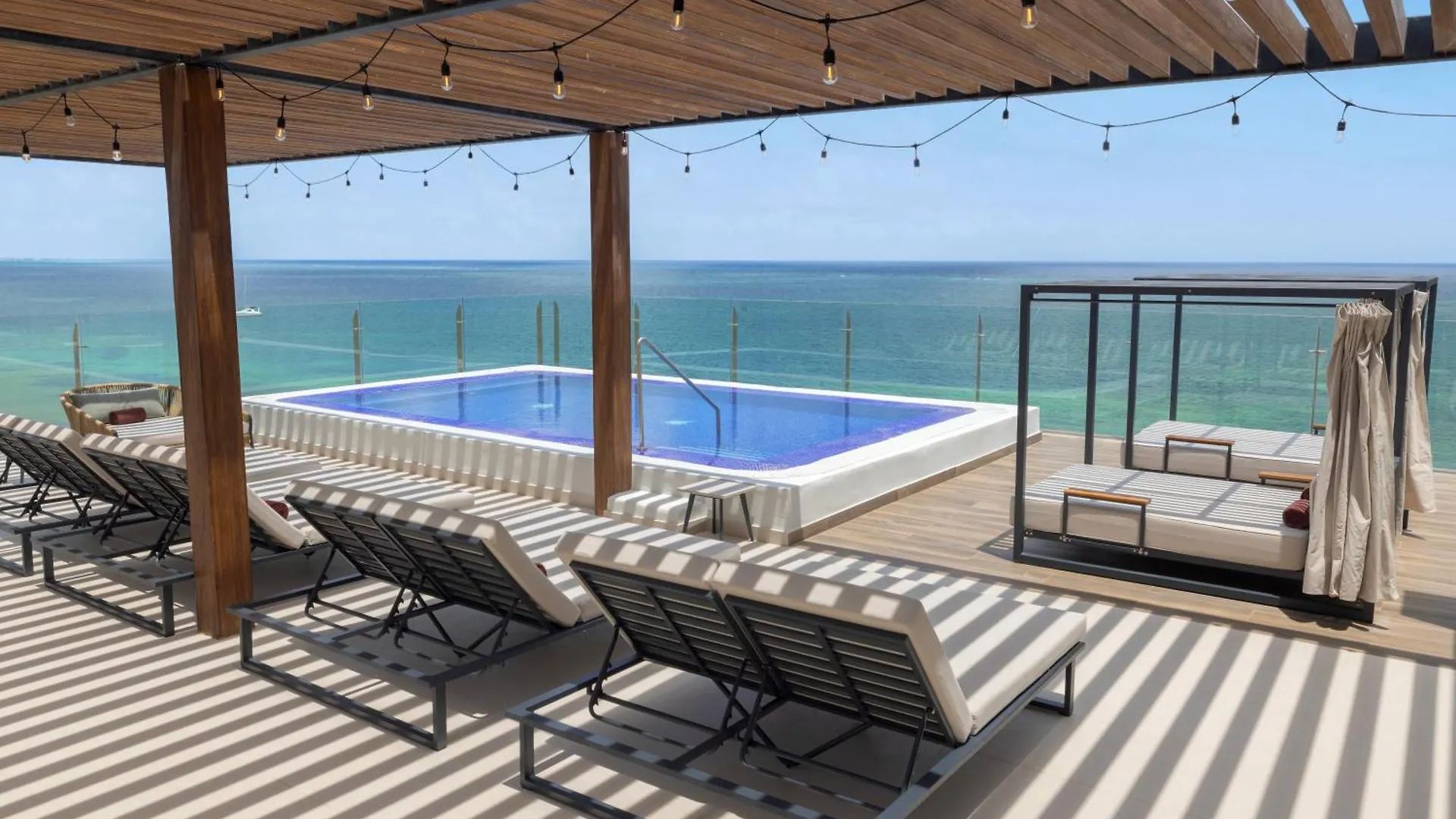 Royalton Splash Riviera Cancun, An Autograph Collection All-Inclusive Resort Puerto Morelos Hotel